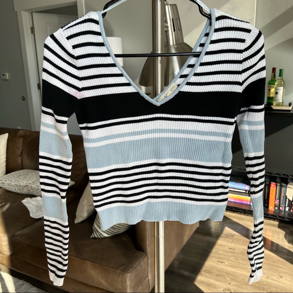 PacSun, LA Hearts tightly knitted, 3 color
stripped sweater, S